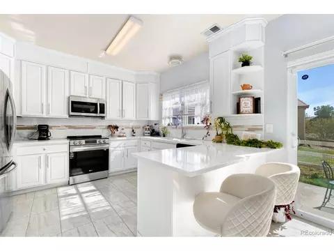 Kitchen - 14944 E Archer Cir, Aurora, CO 80012 photo 1 of 2