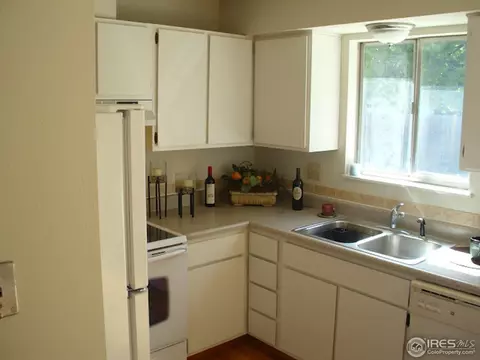 560 10th St, Windsor, CO 80550 photo 6