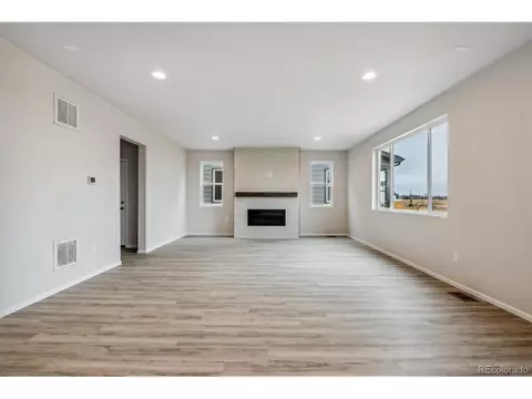 979 Rustling St, Windsor, CO 80550 photo 8