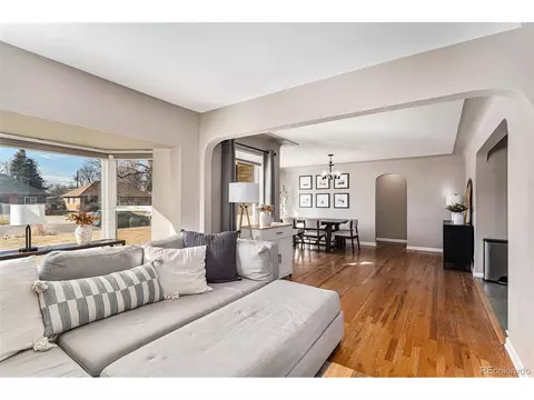 2960 Grape St, Denver, CO 80207 photo 5