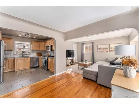 2960 Grape St, Denver, CO 80207 photo 10