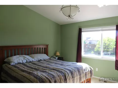 2152 Santa Fe Dr, Longmont, CO 80504 photo 6