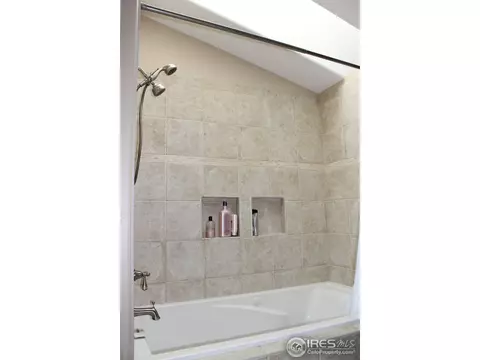 2152 Santa Fe Dr, Longmont, CO 80504 photo 8