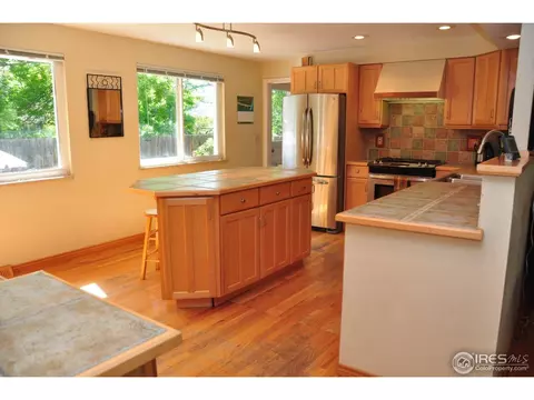 175 Seminole Dr, Boulder, CO 80303 photo 4