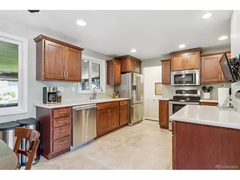 625 Lotus Way, Broomfield, CO 80020