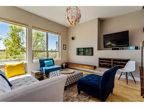 8481 E 33rd Ave, Denver, CO 80238 photo 2