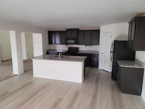 47315 Clover Ave, Bennett, CO 80102 photo 4