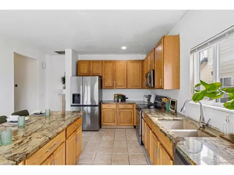 Kitchen - 19306 E 58th Cir, Aurora, CO 80019 photo 4 of 5