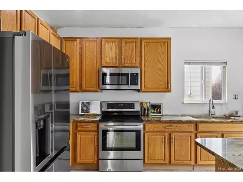 Kitchen - 19306 E 58th Cir, Aurora, CO 80019 photo 3 of 5