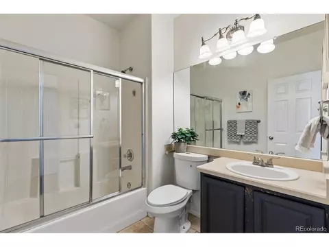 Bath - 19306 E 58th Cir, Aurora, CO 80019 photo 2 of 2