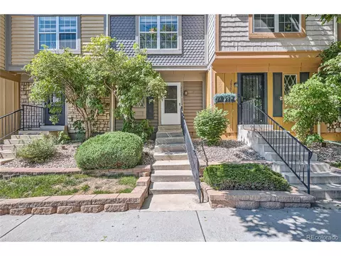 2635 E Nichols Cir, Centennial, CO 80122