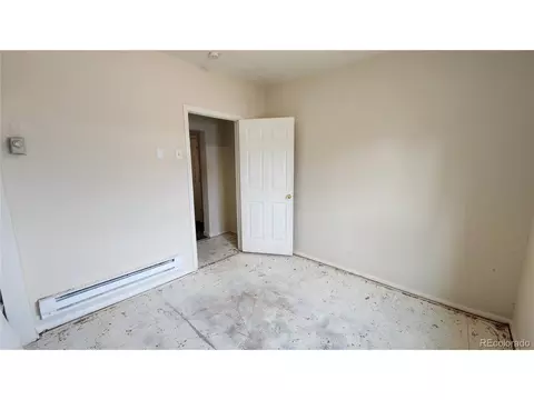 Undisclosed, Aurora, CO 80010 photo 16
