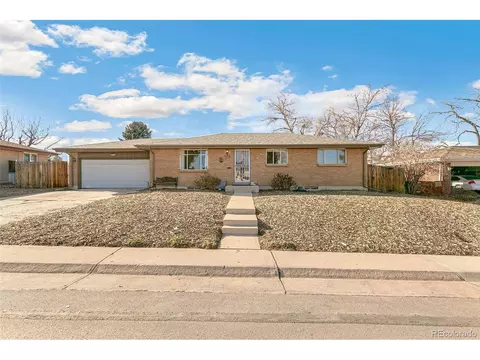 6581 S Logan St, Centennial, CO 80121