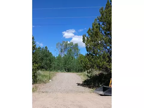 33130 Ramuda Trl, Oak Creek, CO 80467