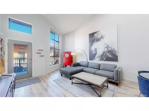 3149 Blake St #206, Denver, CO 80205 photo 3