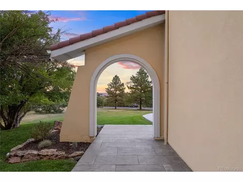 390 Suffolk Ln, Castle Rock, CO 80108