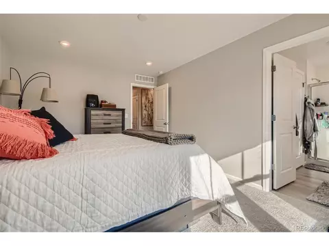 21371 E 60th Ave, Aurora, CO 80019 photo 17
