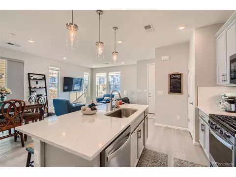 21371 E 60th Ave, Aurora, CO 80019 photo 12