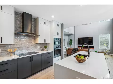 15033 E Maplewood Dr, Centennial, CO 80016 photo 12