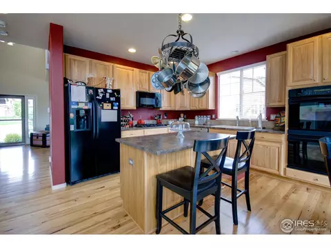 134 Falcon Ln, Lyons, CO 80540 photo 2