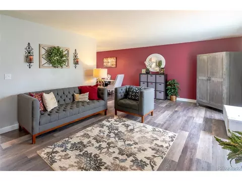 5566 E Davies Pl, Centennial, CO 80122 photo 3