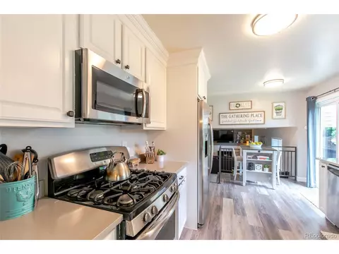 5566 E Davies Pl, Centennial, CO 80122 photo 8