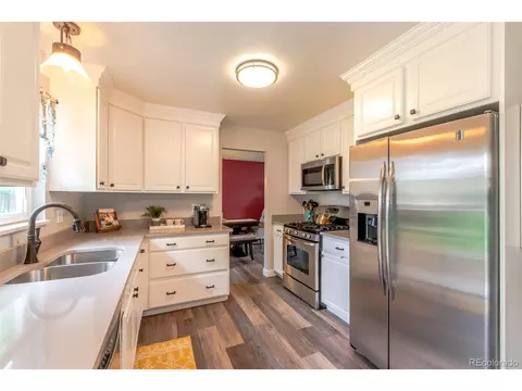 5566 E Davies Pl, Centennial, CO 80122 photo 10