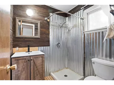 Bath - 134 Aspen Dr, Lyons, CO 80540 photo 1 of 1