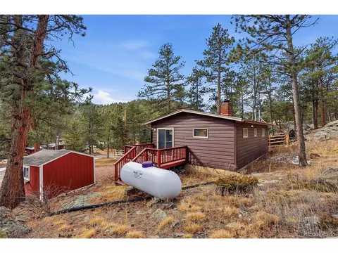 Exterior - 134 Aspen Dr, Lyons, CO 80540 photo 3 of 5