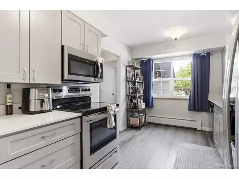 Kitchen - 3536 S Ivanhoe St, Denver, CO 80237 photo 3 of 5