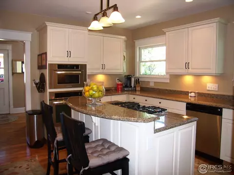 570 Hawthorn Ave, Boulder, CO 80304 photo 6