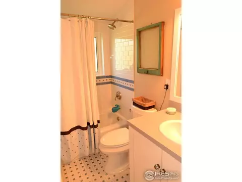 570 Hawthorn Ave, Boulder, CO 80304 photo 16
