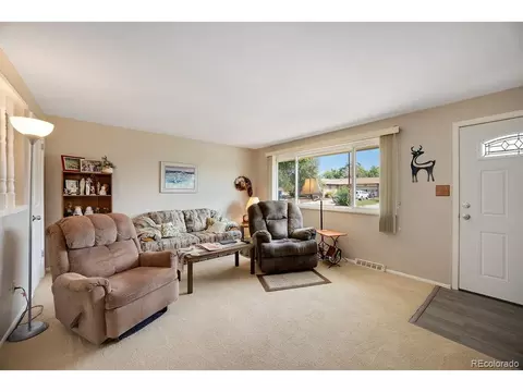 8431 Benton St, Arvada, CO 80003 photo 6