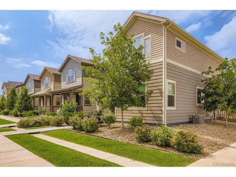 1137 Hummingbird Cir, Longmont, CO 80501