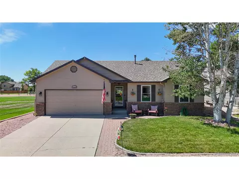 2224 Waylon Dr, Johnstown, CO 80534