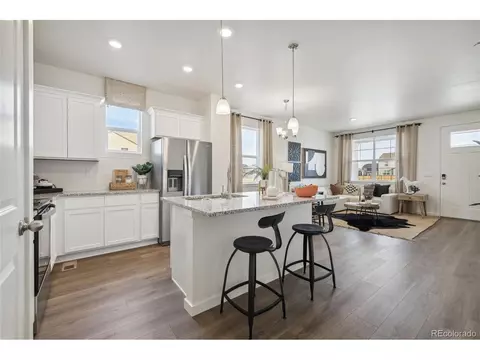 22364 E 6th Pl, Aurora, CO 80018 photo 7