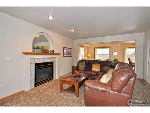 903 Ridge Ct, Windsor, CO 80550 photo 4