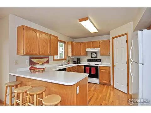 903 Ridge Ct, Windsor, CO 80550 photo 8