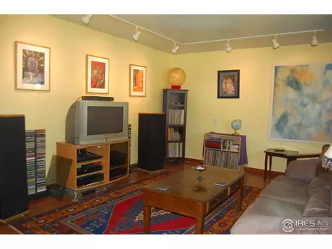 1550 Kendall Dr, Boulder, CO 80305 photo 2