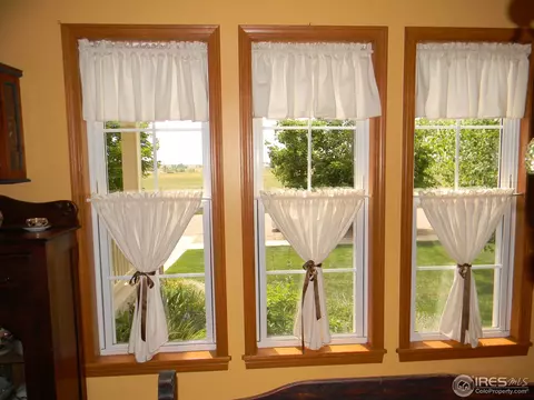 300 E Nebraska Ave, Berthoud, CO 80513 photo 8