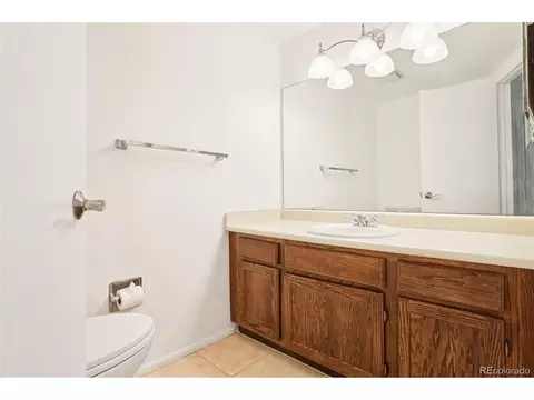 Bath - 12973 E Cornell Ave, Aurora, CO 80014 photo 1 of 6