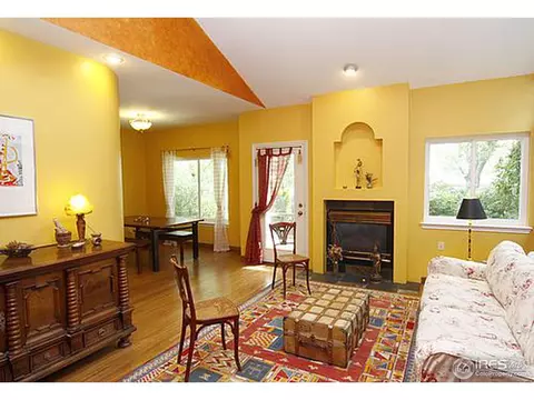 3356 Sentinel Dr, Boulder, CO 80301 photo 2