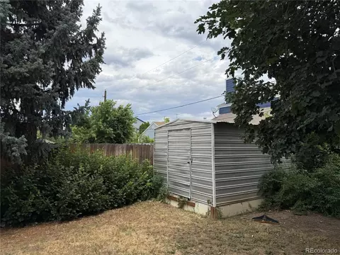 28 Lima St, Aurora, CO 80010 photo 4