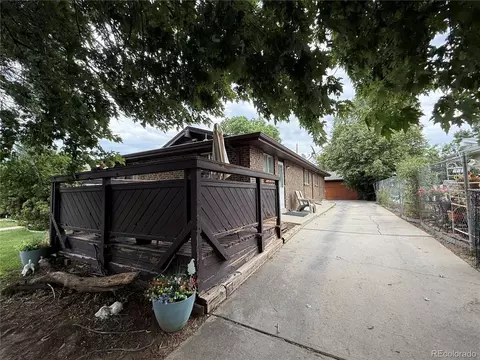 28 Lima St, Aurora, CO 80010 photo 3