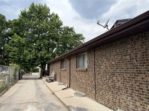 28 Lima St, Aurora, CO 80010 photo 6