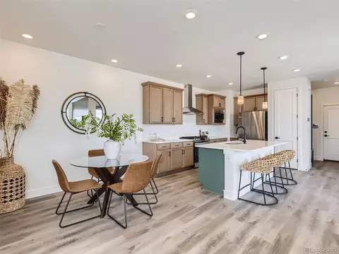 1237 S Algonquian St, Aurora, CO 80018 photo 7