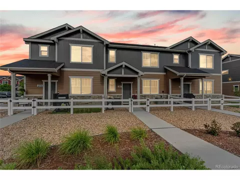 281 Oriole Way, Johnstown, CO 80534