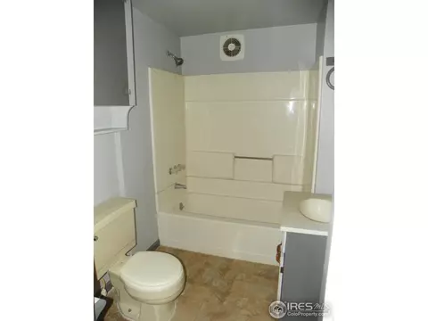 213 Hamilton St, Sterling, CO 80751 photo 6