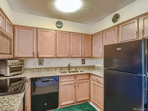 333 Wright St #206, Lakewood, CO 80228 photo 4