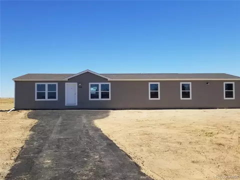 7350 Strasburg Rd, Strasburg, CO 80136